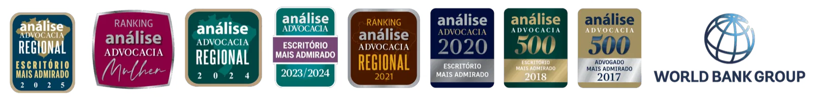 Faixa com selos de reconhecimento e premiações do escritório.